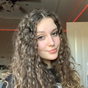 Meet your Posher, Katy